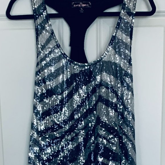 ✨ Zebra Sequin Racerback Tank 🦓 - Picture 5 of 11